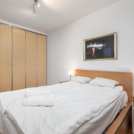 Szlenkierow 1 By Homeprime Warsaw Ngoại thất bức ảnh